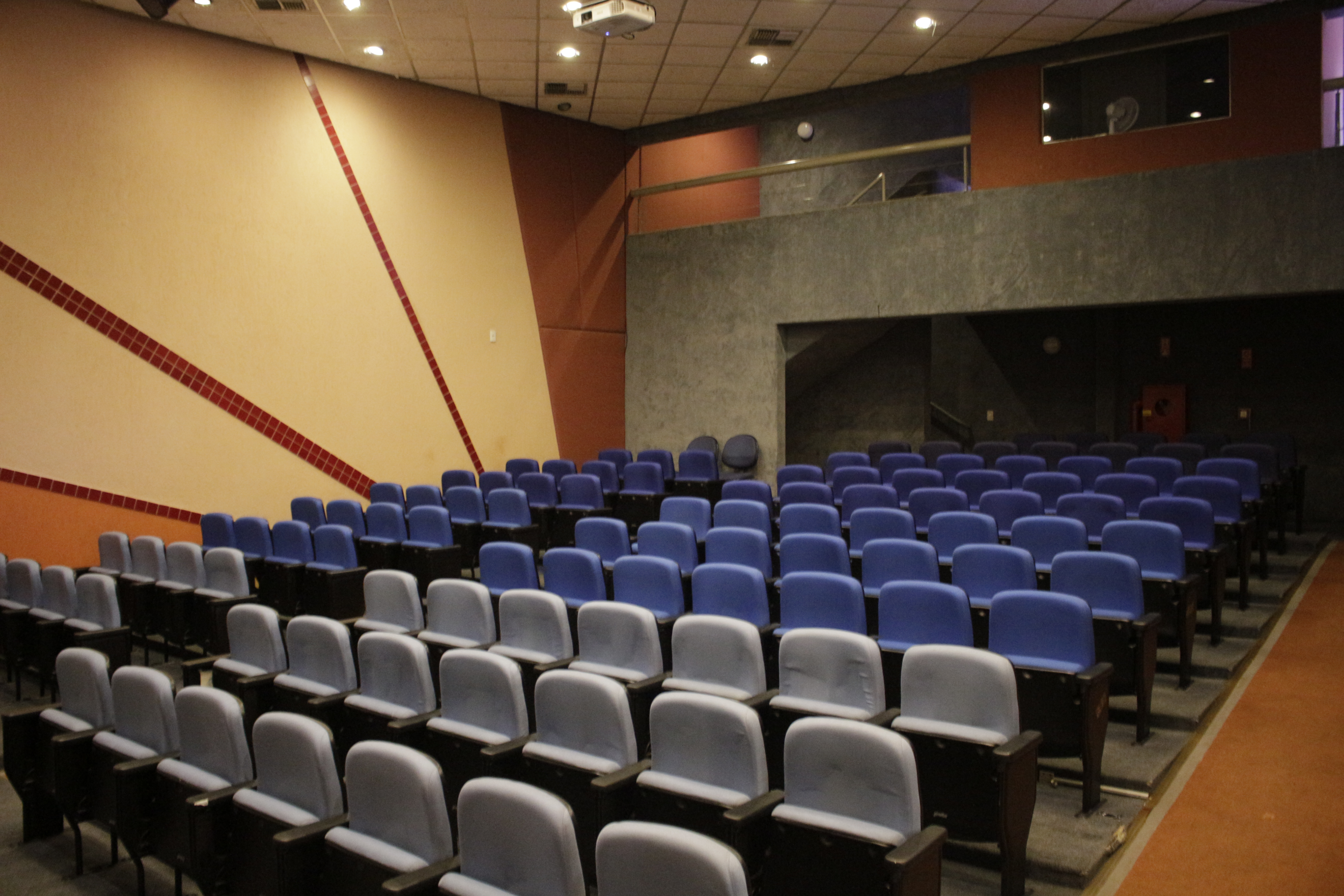 Sala reuniao 2º andar